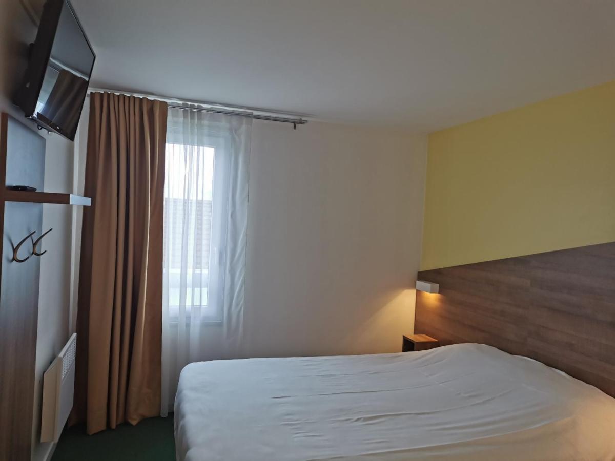 Fasthotel Paris Ouest Bouafle Buitenkant foto