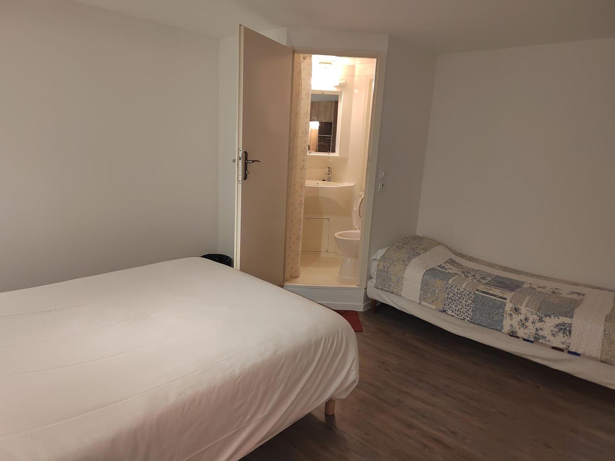 Fasthotel Paris Ouest Bouafle Buitenkant foto