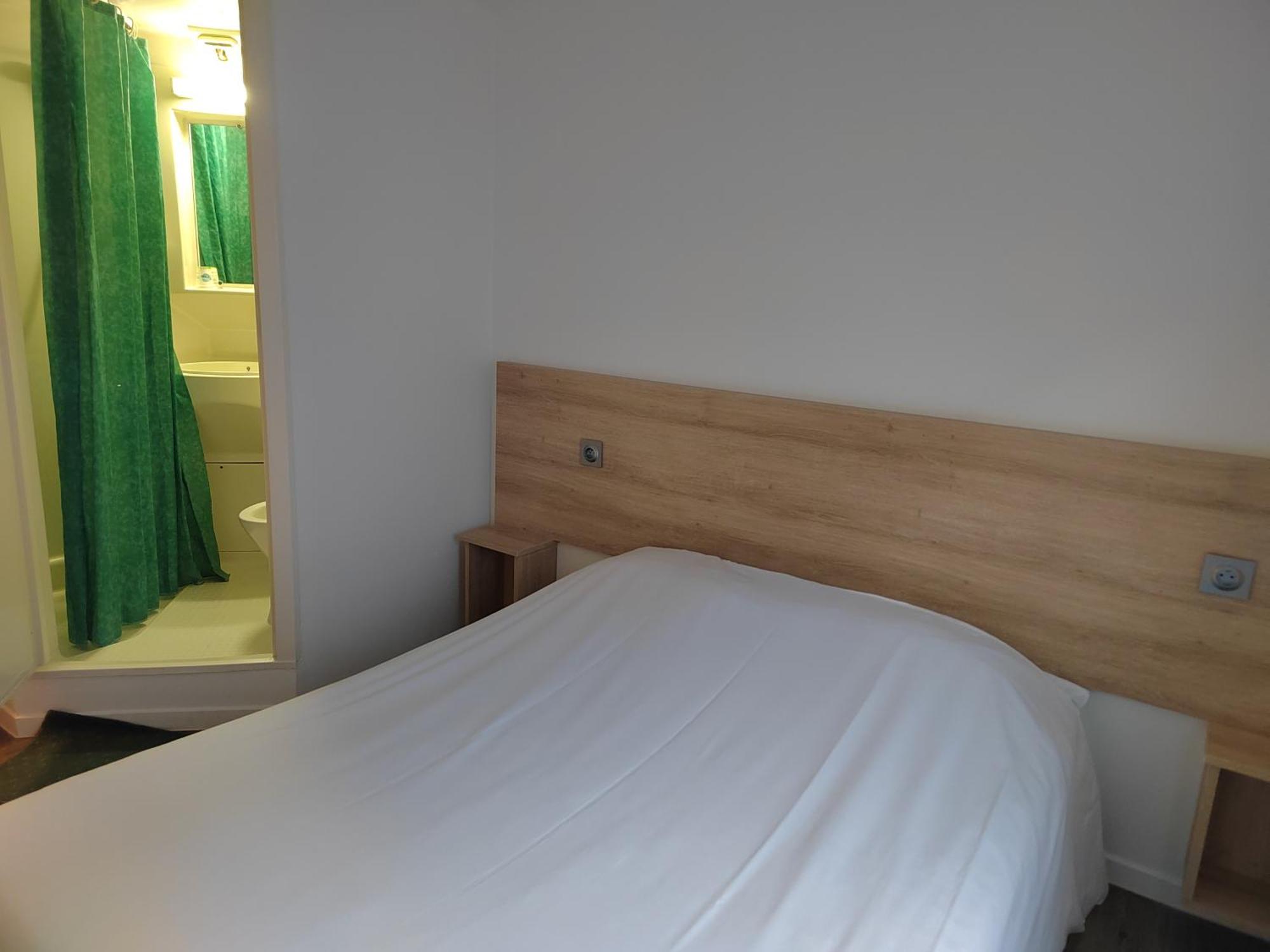 Fasthotel Paris Ouest Bouafle Buitenkant foto