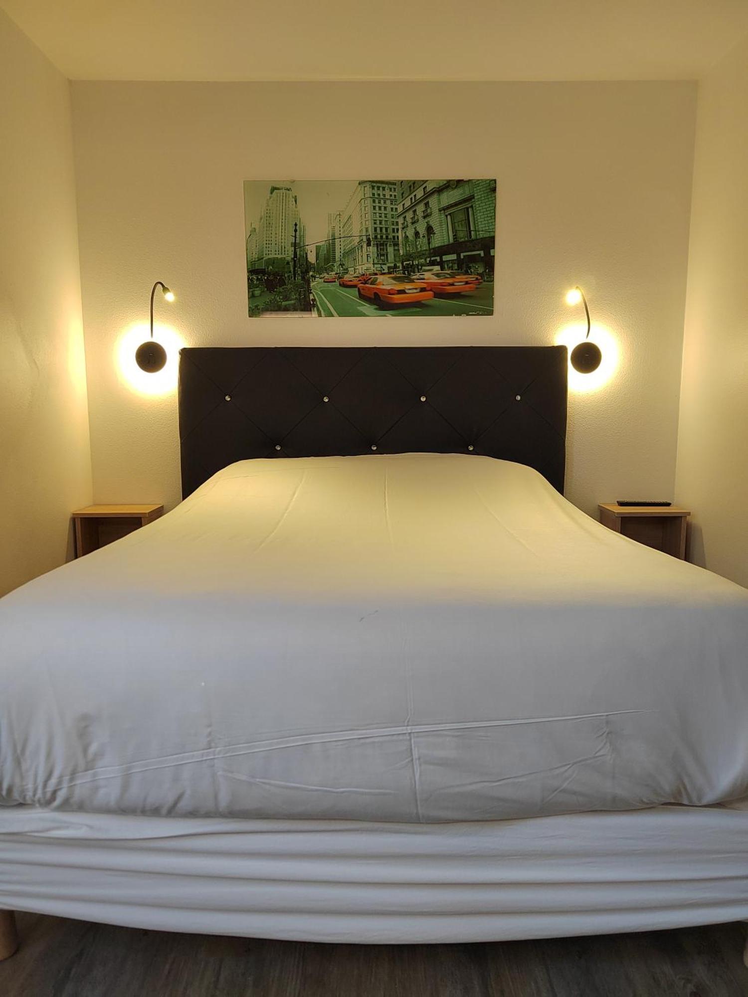Fasthotel Paris Ouest Bouafle Buitenkant foto