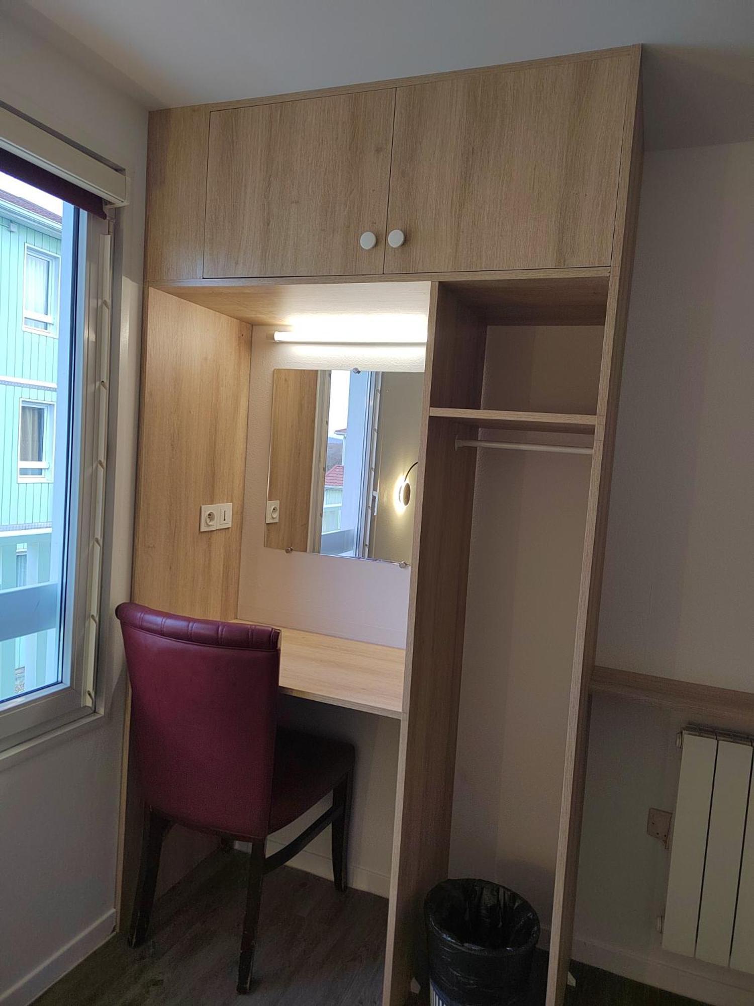 Fasthotel Paris Ouest Bouafle Buitenkant foto