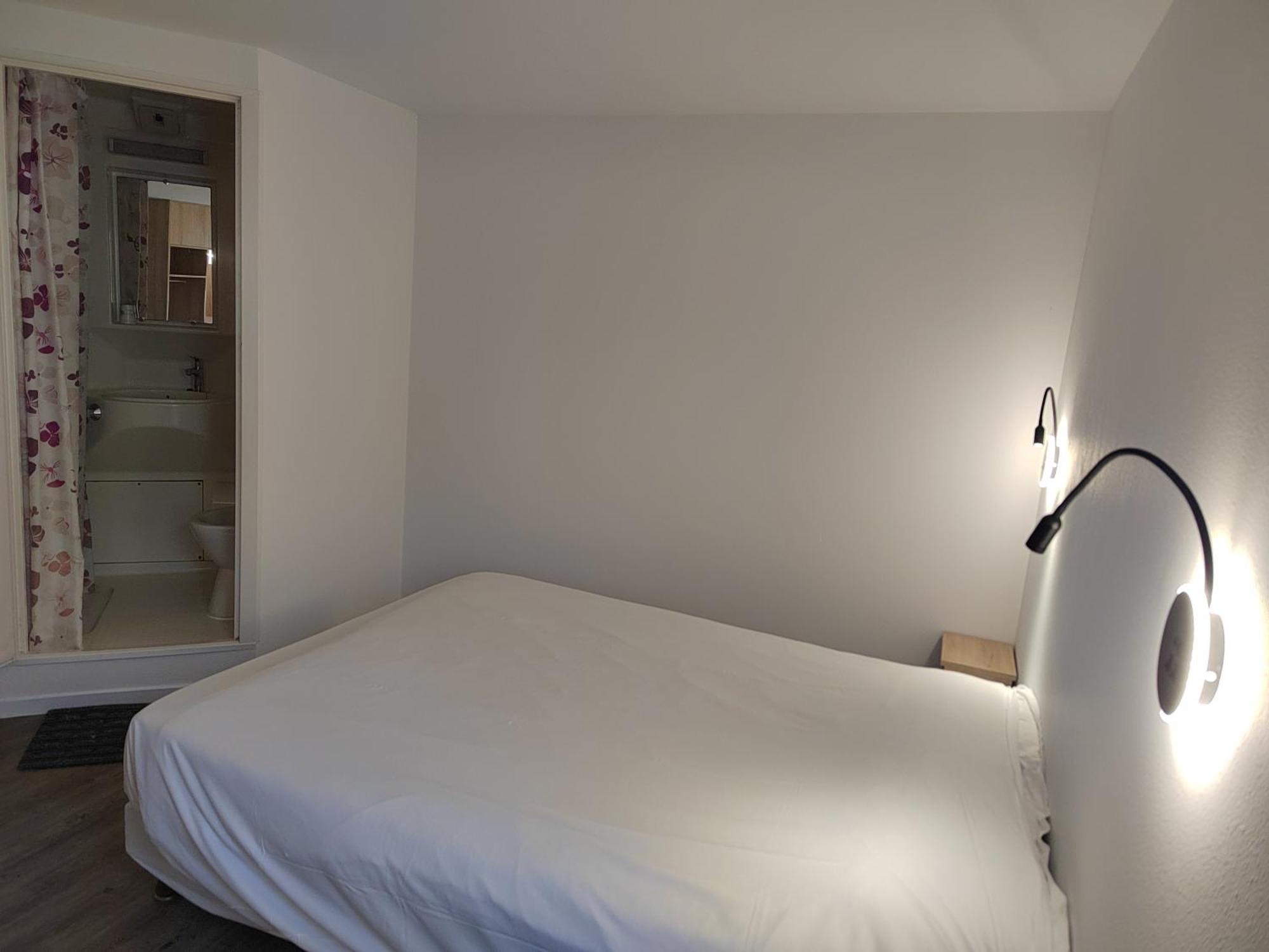 Fasthotel Paris Ouest Bouafle Buitenkant foto